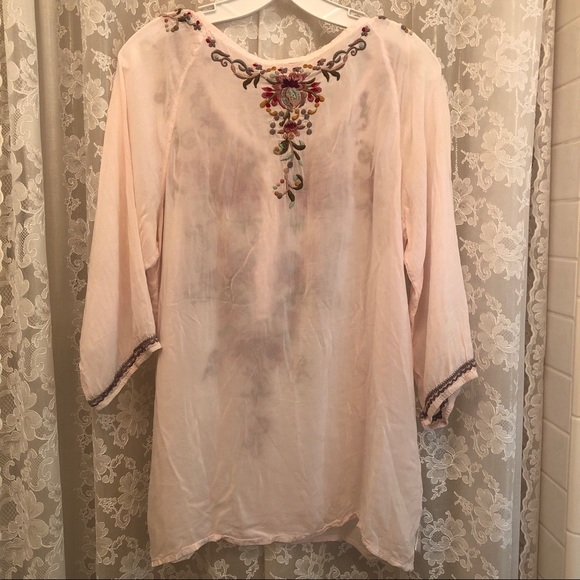 JOHNNY WAS * NWOT Shell Pink Sheer Floral Embroidered Blouse - Picture 5 of 6